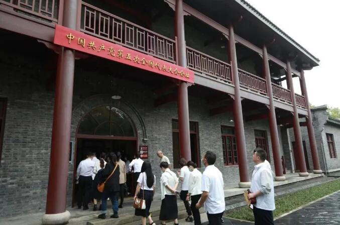 扎实开展头脑教育 铸造忠诚纪检步队——市城投集团公司纪委组织旅行中国共产党纪律建设历史摆设馆-党风廉政-武汉城投集团 