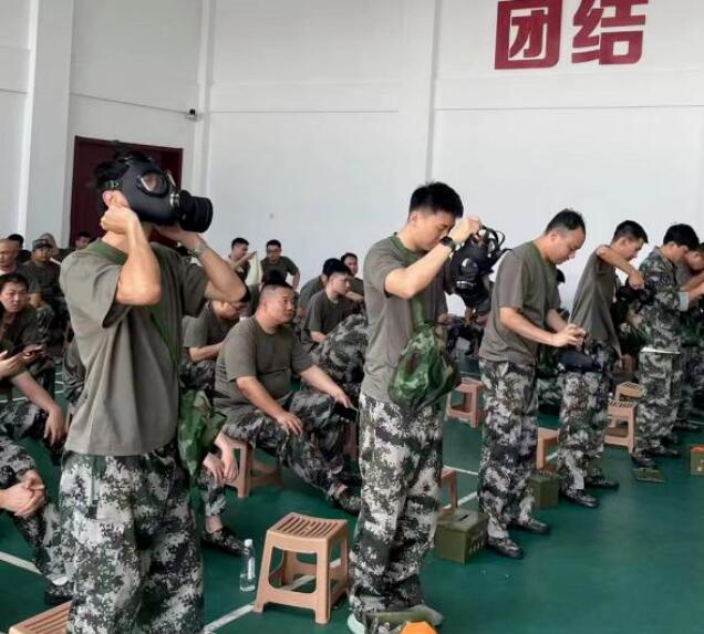 以练为战强本事，，，加钢淬火砺精兵——市城投集团公司开展基干民兵集中训练-集团动态-武汉城投集团 