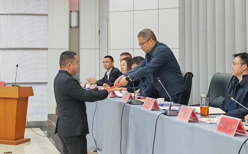 首页| 尊龙集团中国官方网站