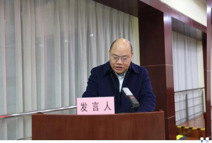 科创强“核” 转型求“新” | 武汉城投召开2025年科技立异事情大会-集团动态-武汉城投集团 